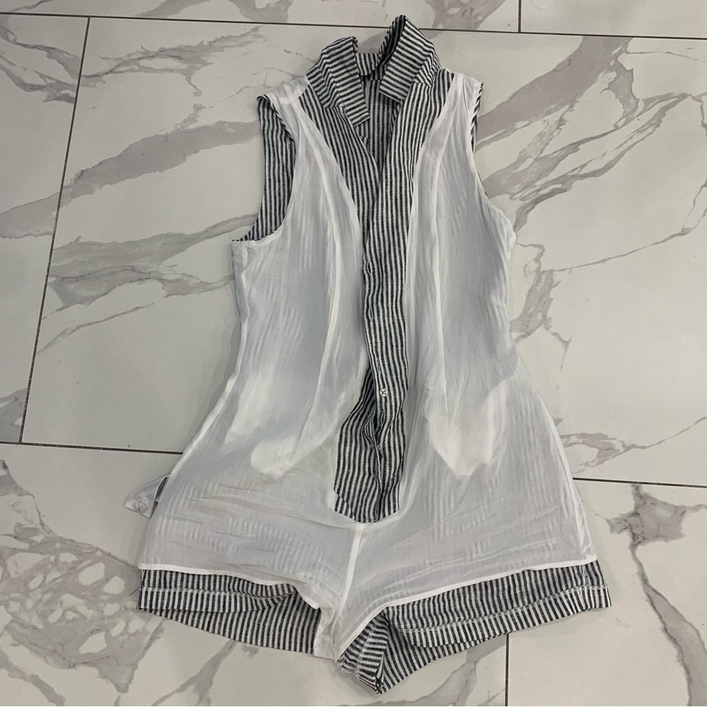 Reformation Romper  6 Linen In Vineyard Stripped Button Front  Adjustable waist - Picture 11 of 15